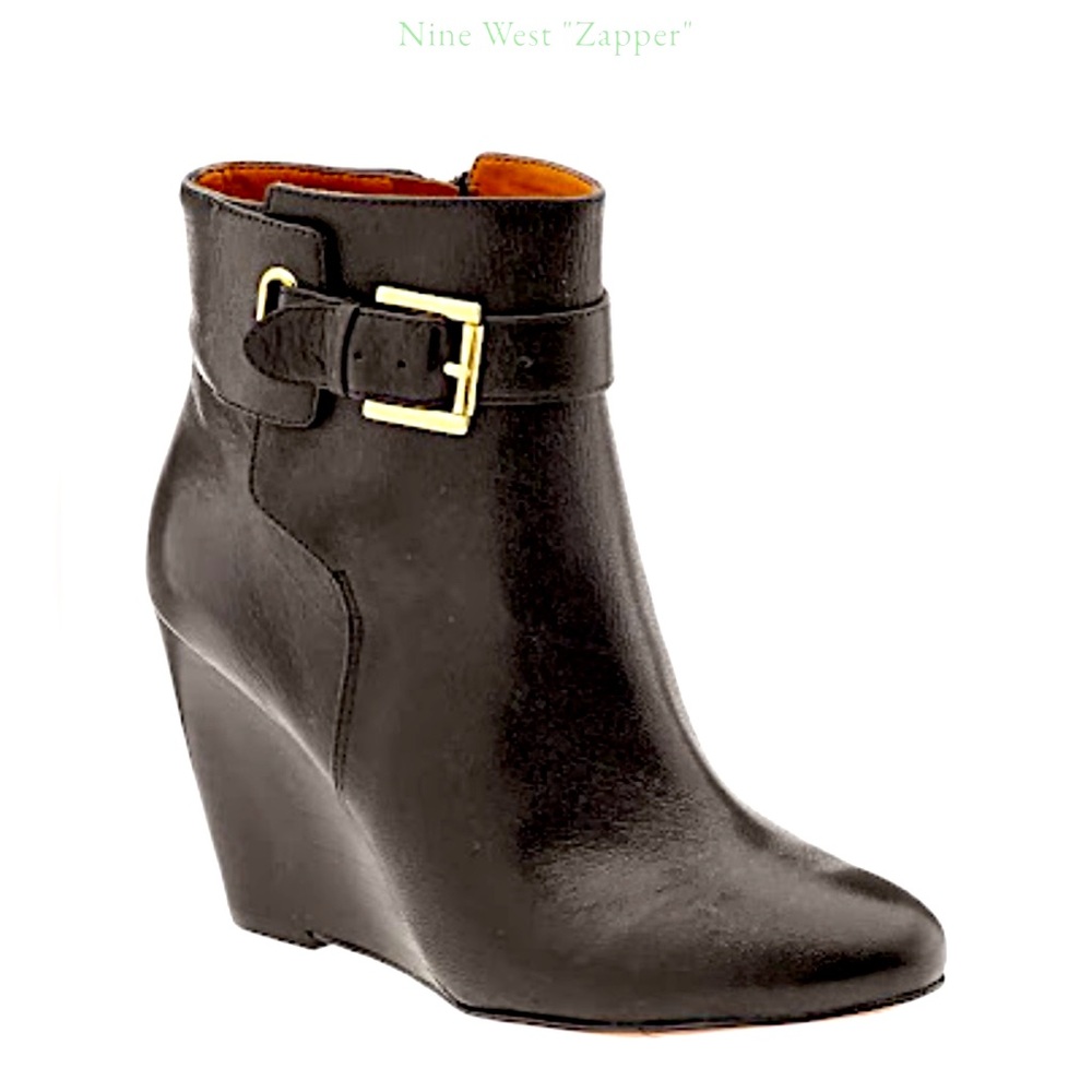 Nine West Buckle Wedge Ankle Boots Zapper Black Size 8M Leather